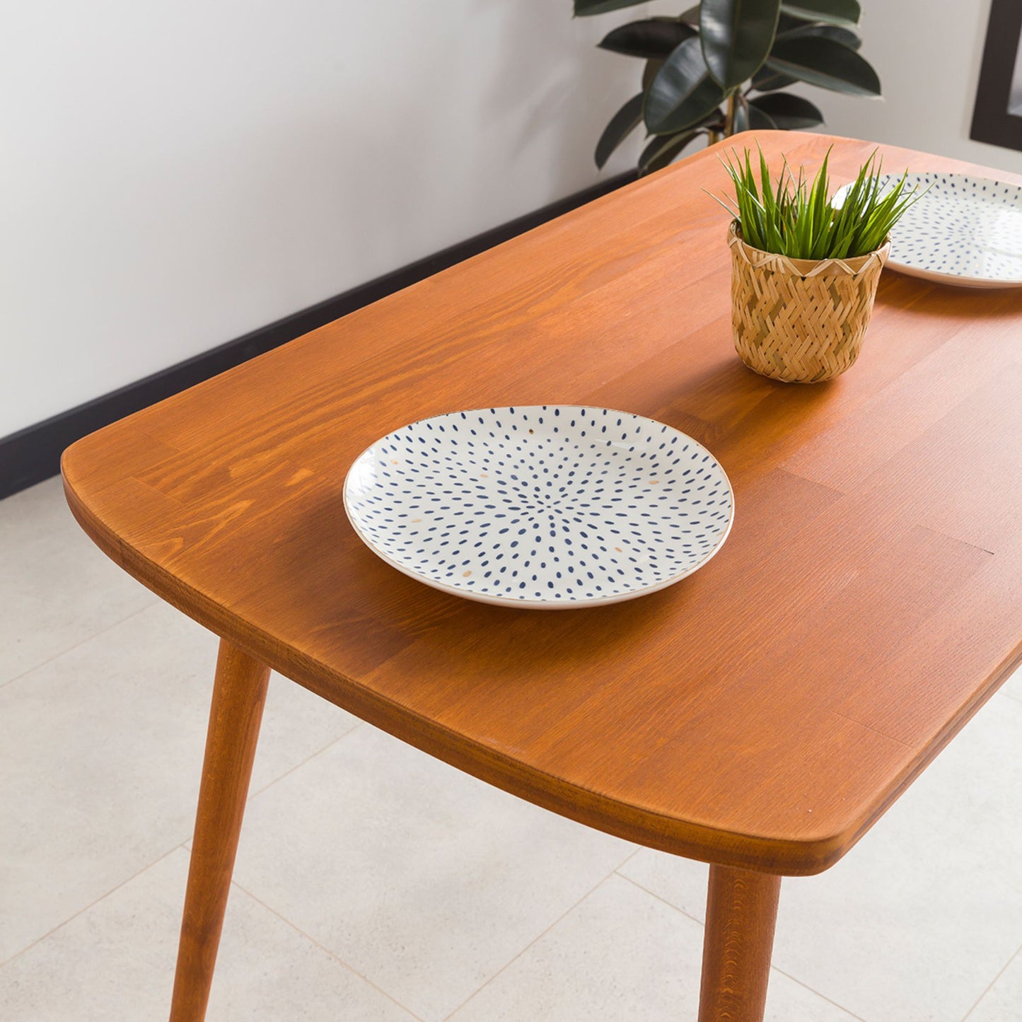 Round Solid Wood Dining Table