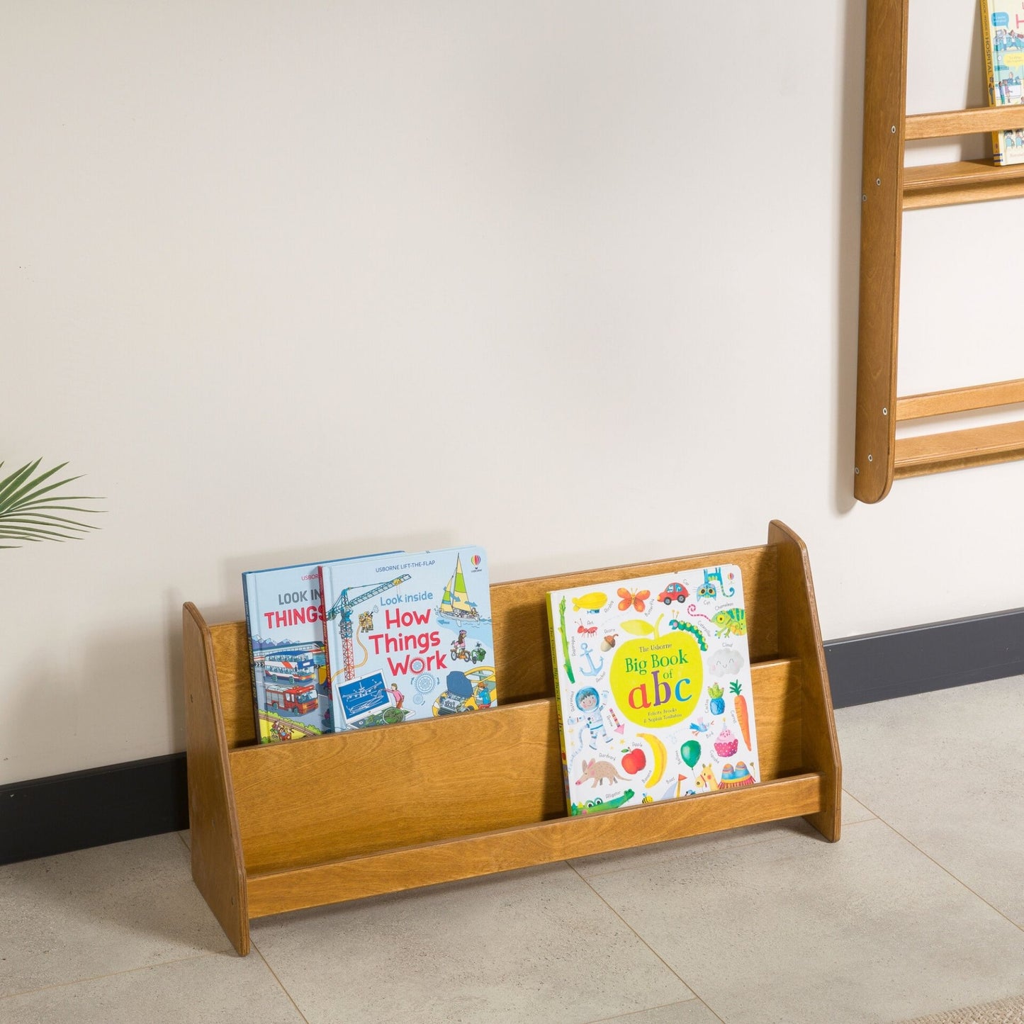 Freestanding Montessori Bookshelf
