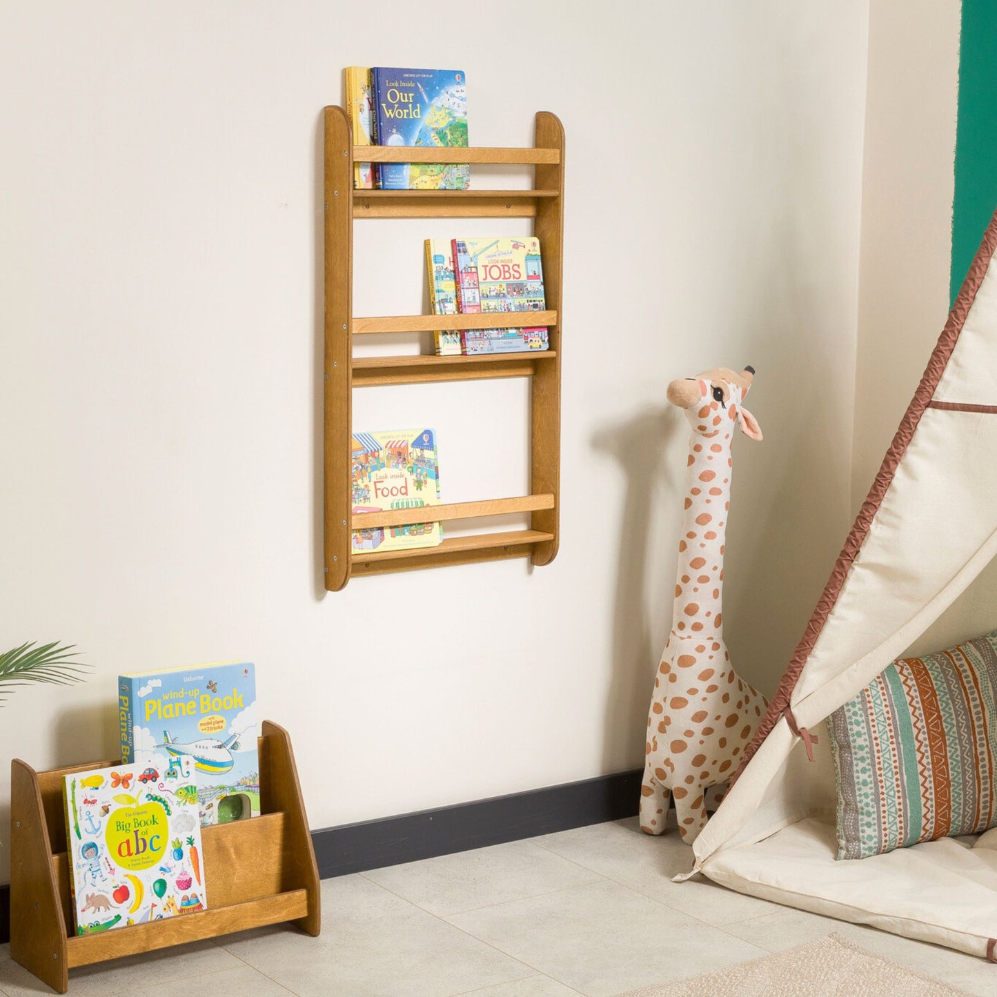 Wall-Mounted Montessori Bookshelf
