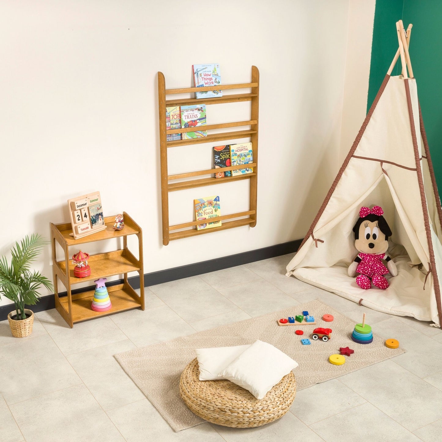 Wall-Mounted Montessori Bookshelf